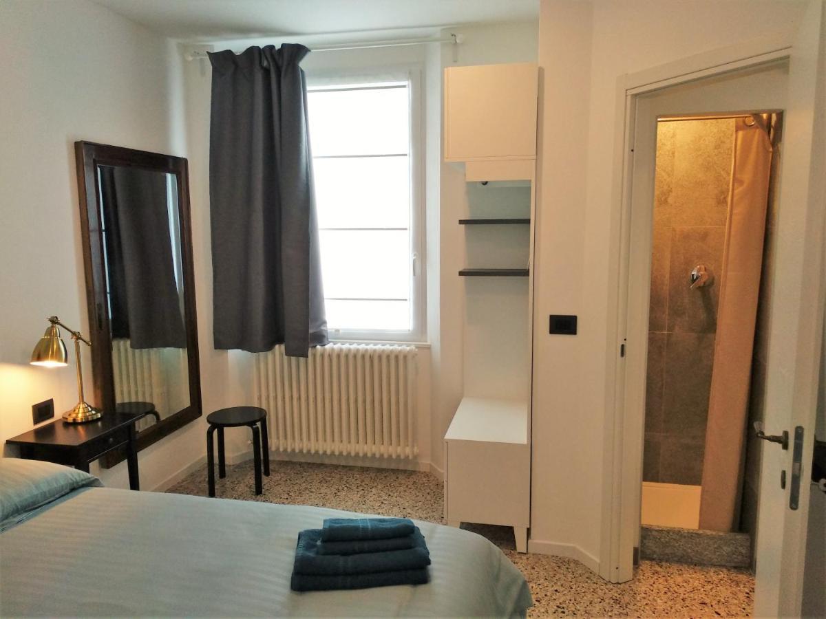 Residenza Laurum Mandello del Lario Luaran gambar