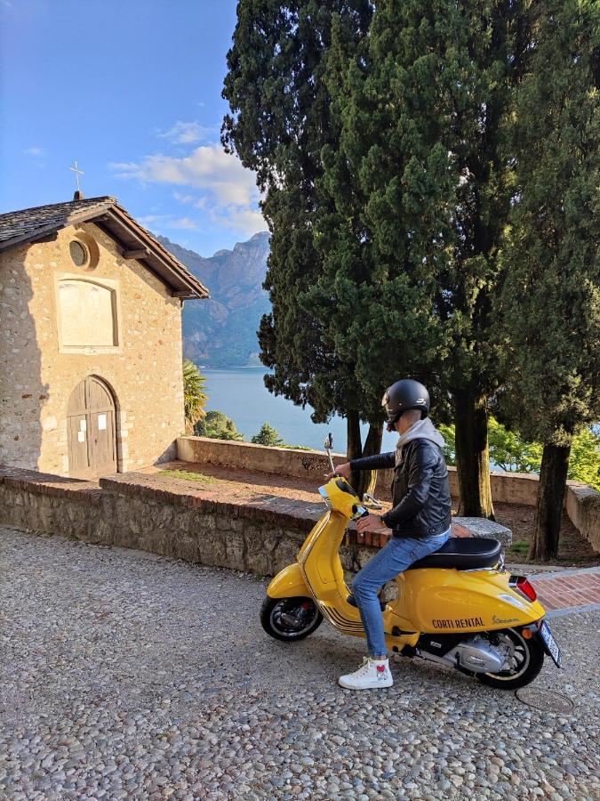 Residenza Laurum Mandello del Lario Luaran gambar