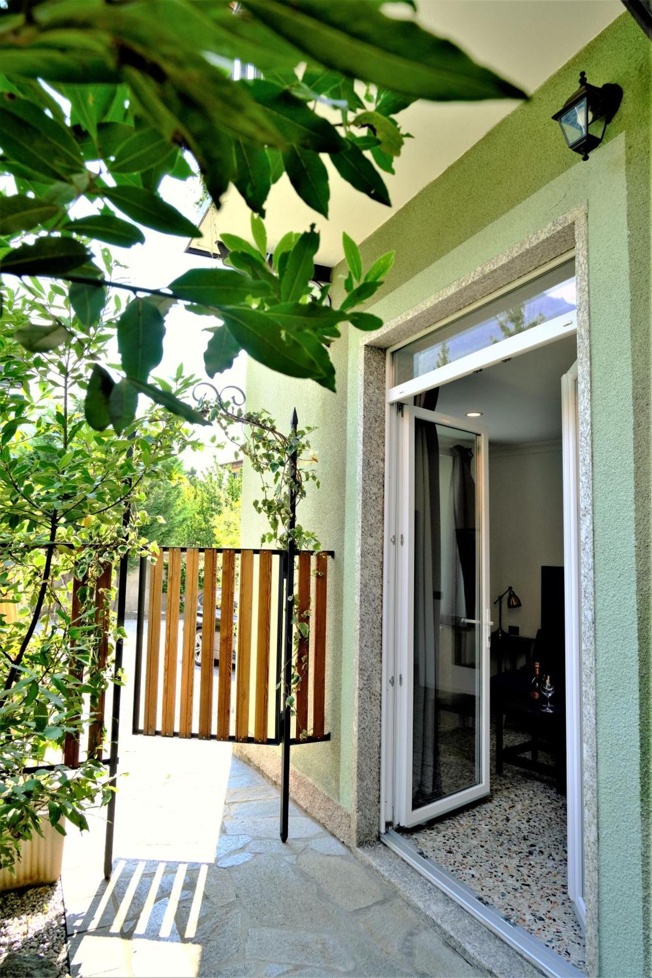 Residenza Laurum Mandello del Lario Luaran gambar